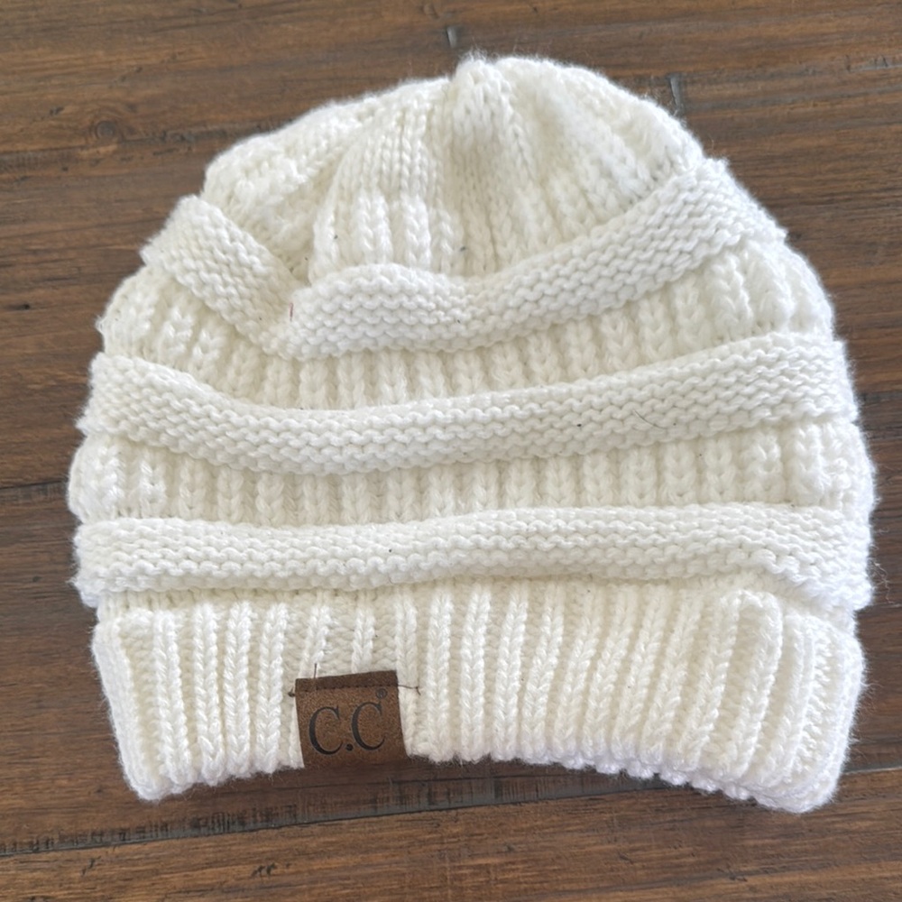 C.C White Slouchy Knit Beanie